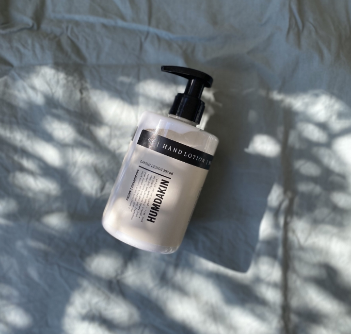 03 HÅNDKREM PEONY & CRANBERRY, 300 ML