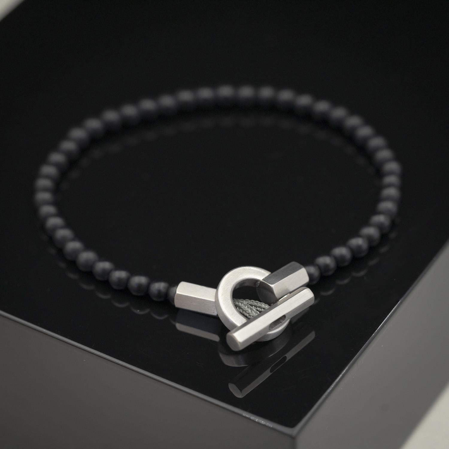 Bear Armbånd i stål med sort agat