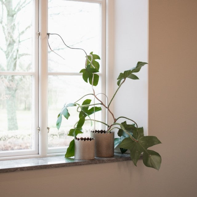 Flowery Pot Small, Beige