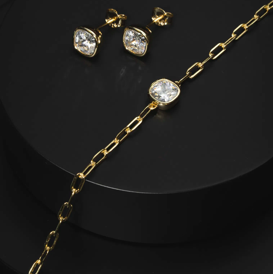 Armbånd i forgylt sølv med hvit zirkonia