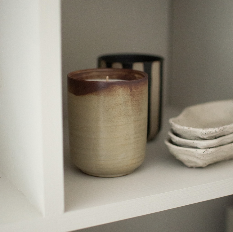 BURN DUFTLYS, CREME/BROWN