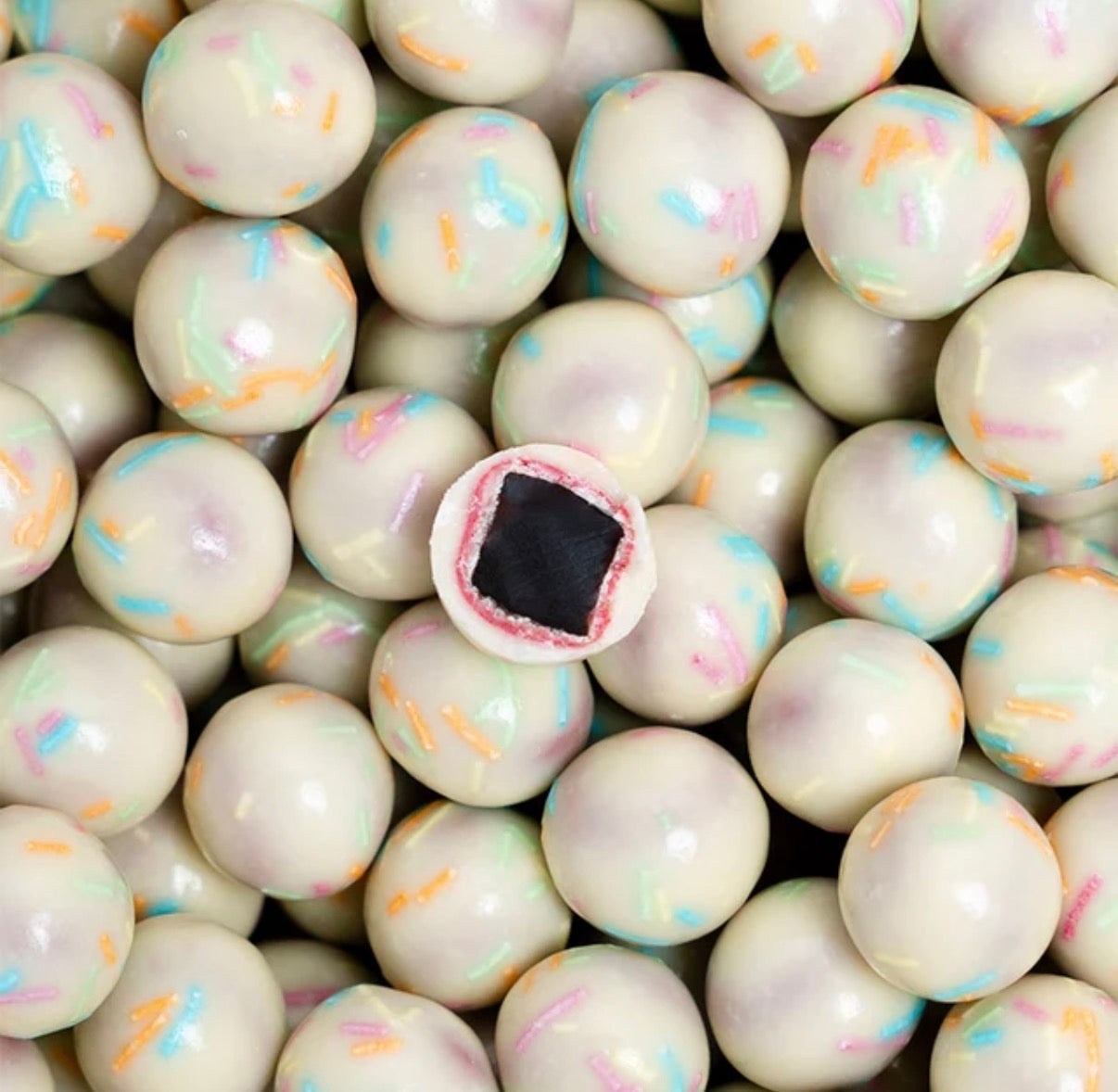 CONFETTI CAKE, REGULAR