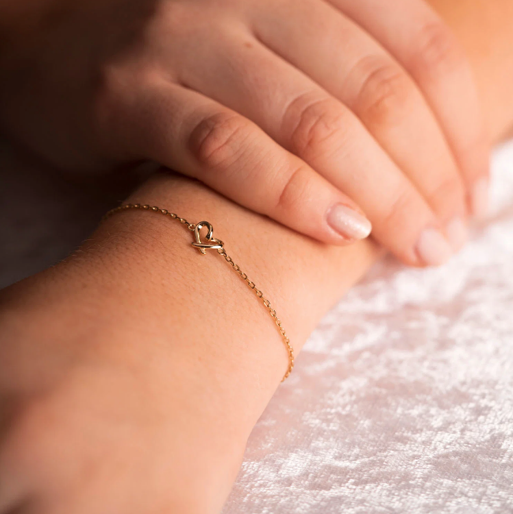 Hjertestrek Sett med armbånd og øredobber