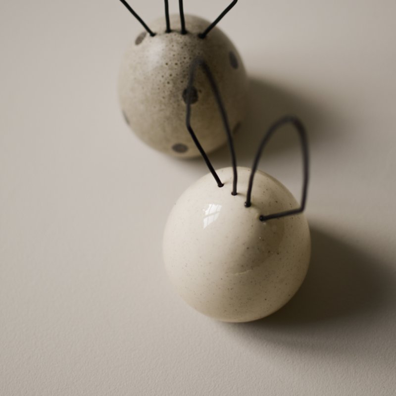 Hare, Vanilla
