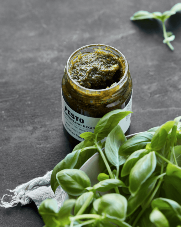 PESTO, BASILIKUM & PARMESAN