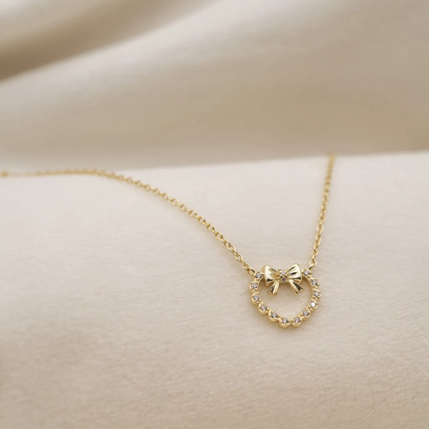 Smykke i sølv med zirkonia, hjerte