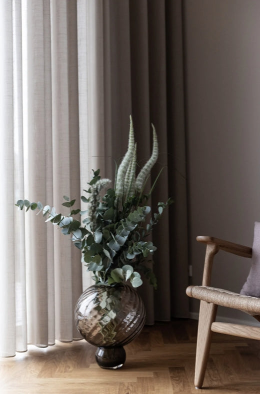 Meadow Swirl Vase Medium, Topaz