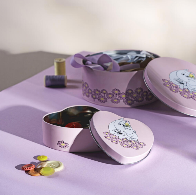 Mummi hjerteboks, Sammen