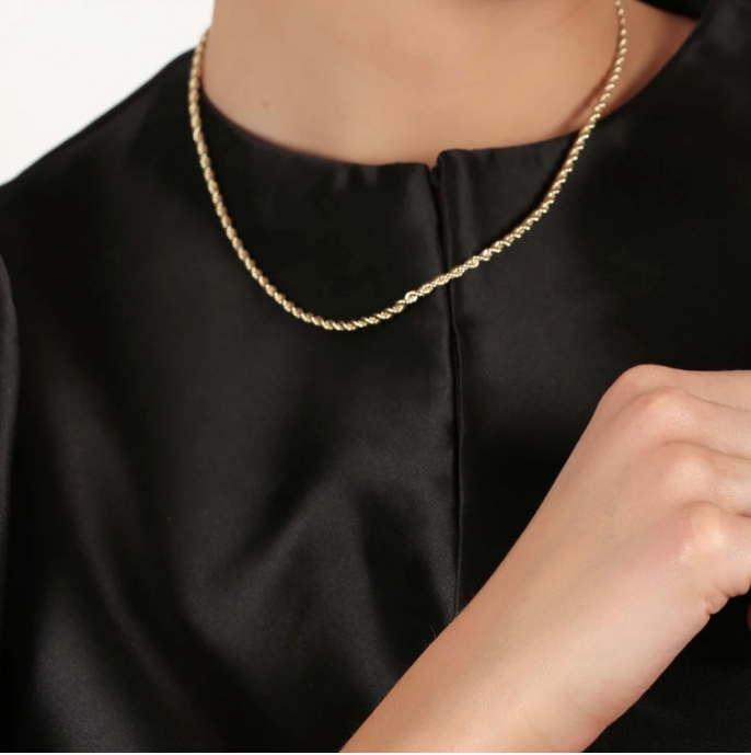 EXIBIT FORGYLT HALSKJEDE