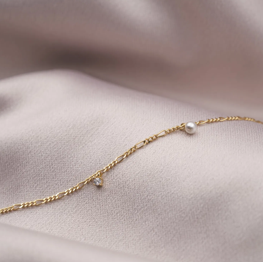 Armbånd i sølv med perle og zirkonia