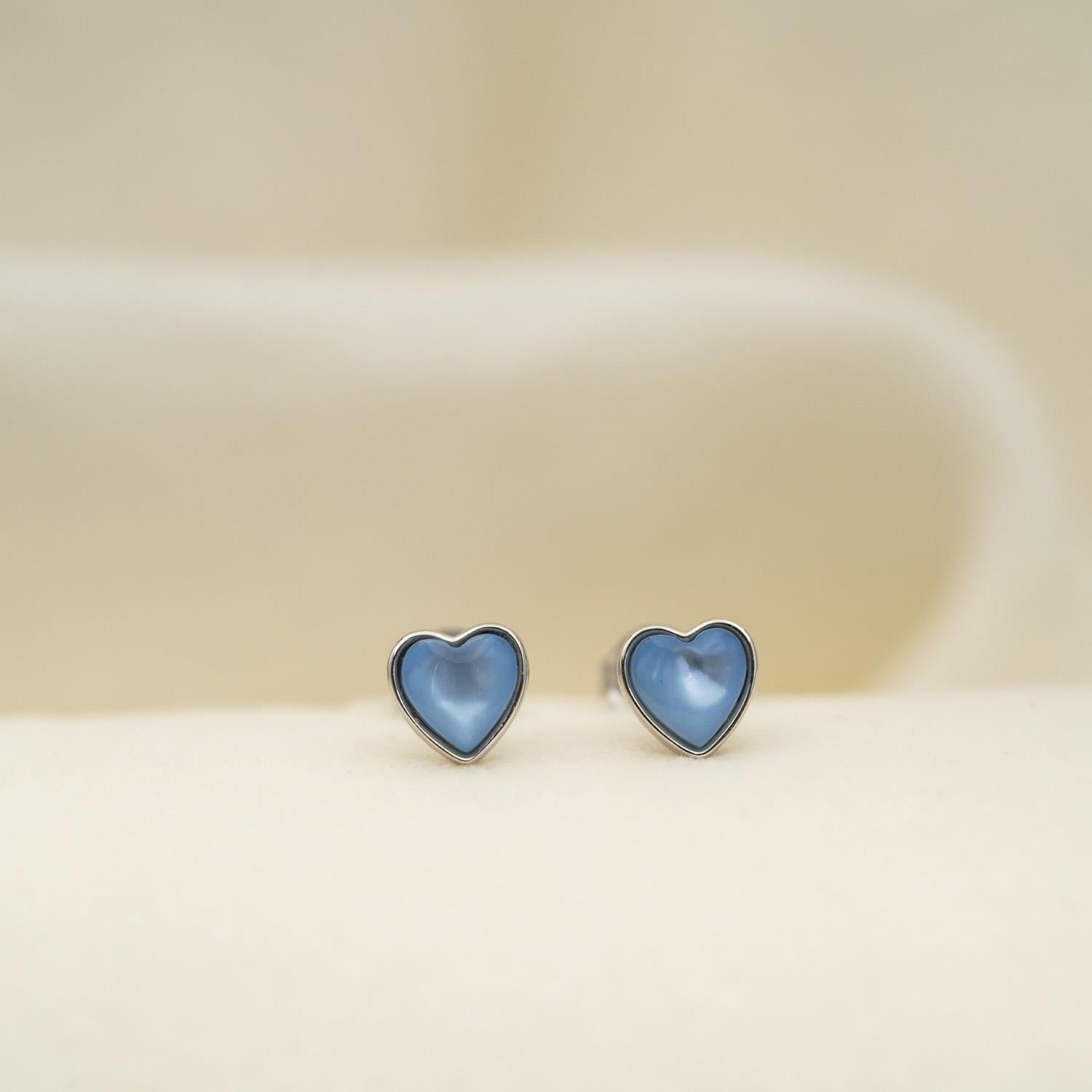 Prins & Prinsesse Øredobber i sølv med blått hjerte