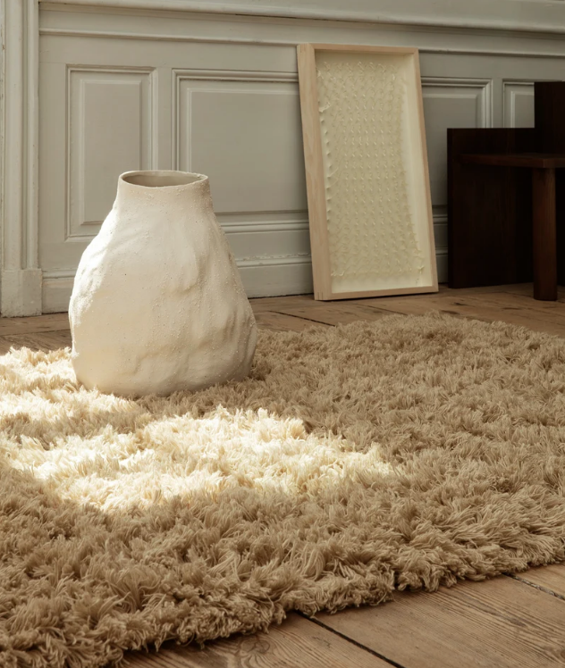 Vulca Vase Medium, Off-White