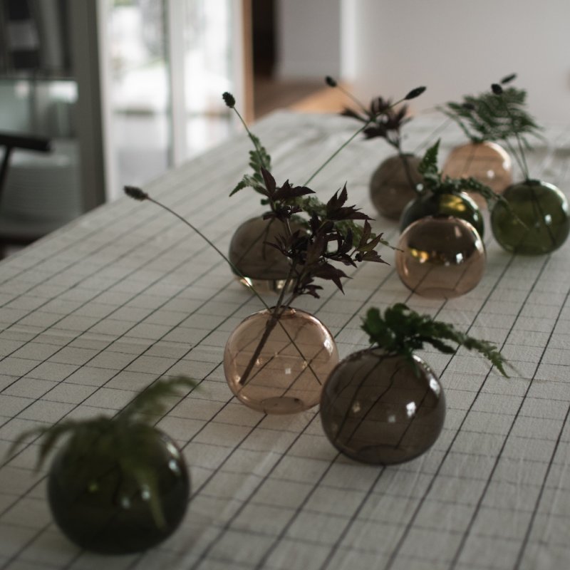 Ball Vase Ø10, Brown