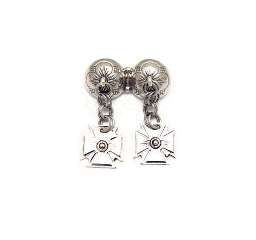 Fjordsylv Halsknapp med korsløv, oksidert