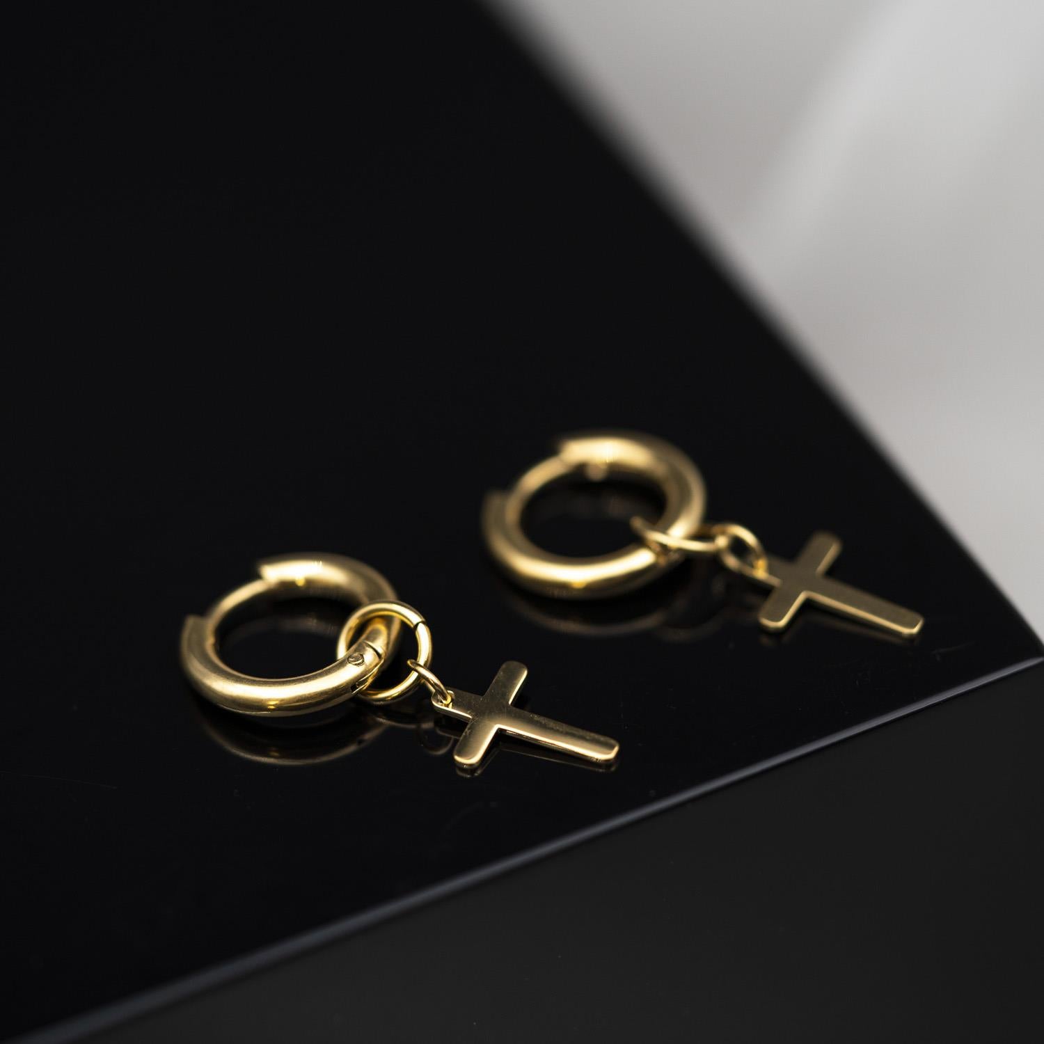 Alexander - Øreringer i forgylt stål, Kors