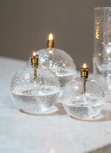 OLJELAMPE ROUND HAMMERED BRASS, MEDIUM