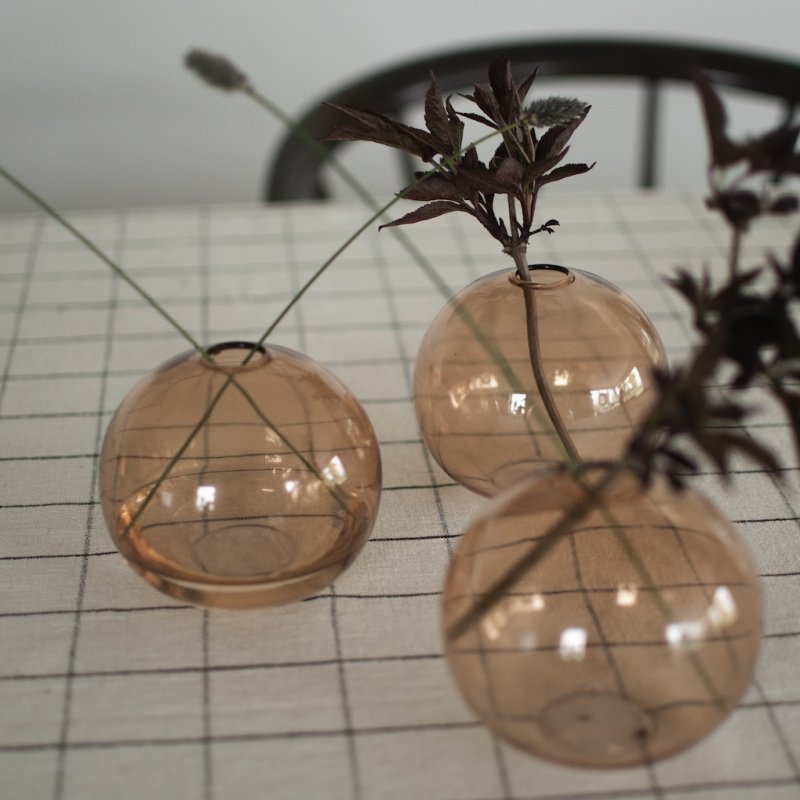 Ball Vase Ø10, Beige