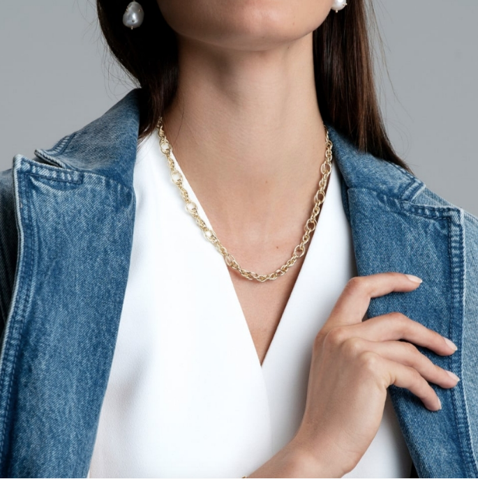 SEVILLA FORGYLT HALSKJEDE